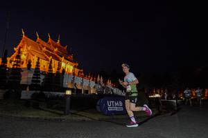 BIB: 995
                            <button type="button" onclick="openModal(22292624)" class="btn btn-primary btn-sm float-right btn-popup" data-toggle="modal" data-target=".modal-high-quality">
                        <i class="fas fa-shopping-cart"></i> Add to Cart
                    </button>
                                            <button type="button" onclick="isThisMe(22292624, true)" class="btn btn-success btn-sm float-right btn-popup btn-isme hidden" data-toggle="tooltip" data-placement="bottom" title="นี่คือรูปของคุณใช่ไหม คลิกที่นี่เพื่อเอาเข้าอัลบั้ม">
                        <i class="fas fa-plus"></i> Add to album
                    </button>
                    <button type="button" onclick="isThisMe(22292624, false)" class="btn btn-warning btn-sm float-right btn-popup btn-isnotme hidden">
                        <i class="fas fa-ban"></i> Remove from album
                    </button>